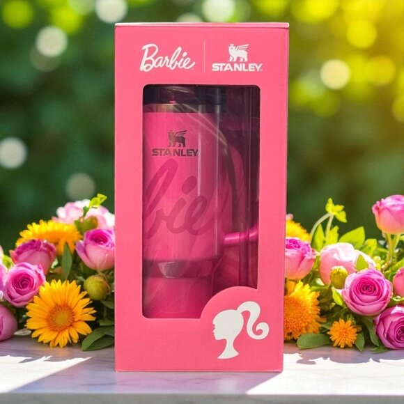 STANLEY 40oz. FLOWWSTATE QUENCHER H2.0 - BARBIE ICON - Picture 1 of 1